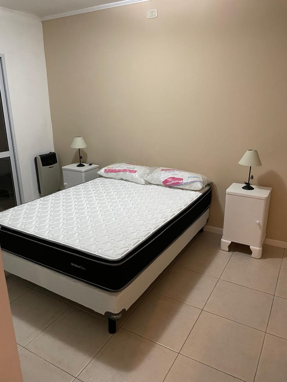 CASA EN ALQUILER – ZONA HOSPITAL — foto 3